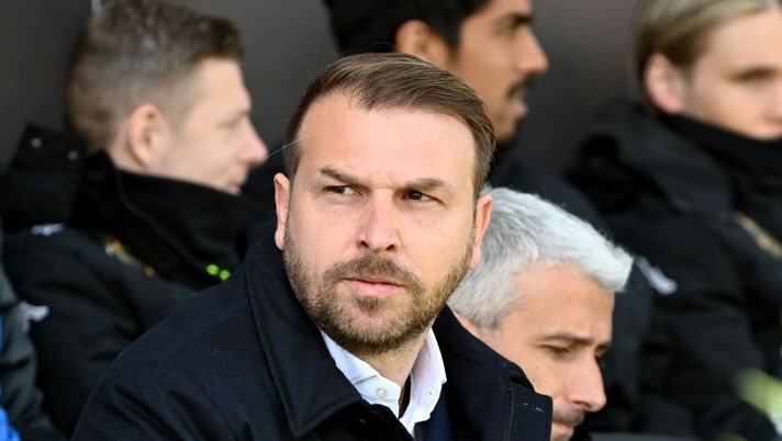 VENICE, ITALY - MARCH 20: Head coach of Venezia Paolo Zanetti looks on during the Serie A match between Venezia FC and UC Sampdoria at Stadio Pier Luigi Penzo on March 20, 2022 in Venice, Italy. (Photo by Maurizio Lagana/Getty Images) Venezia, Zanetti: “Non stiamo dimostrando di meritare di restare in Serie A” - immagine 1