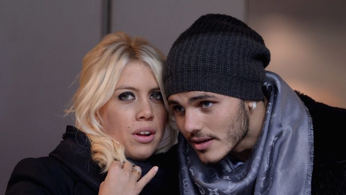 MILAN, ITALY - JANUARY 13: Wanda Nara and Mauro Icardi attend the Serie A match between FC Internazionale Milano and AC Chievo Verona at San Siro Stadium on January 13, 2014 in Milan, Italy. (Photo by Claudio Villa/Getty Images) Corriere: “Monza-Icardi, Galliani ci sta provando. C’è di mezzo anche la tv per Wanda” - immagine 1