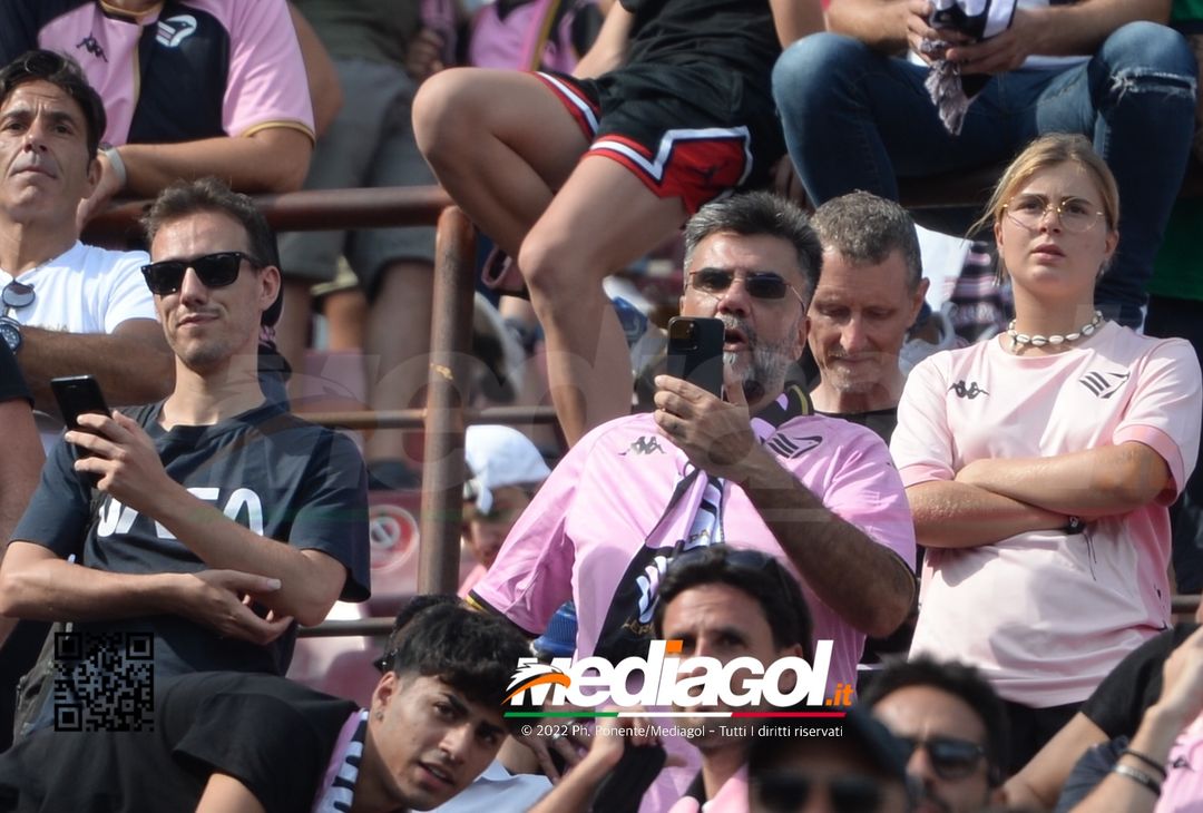 FOTOTIFO, Reggina-Palermo 3-0: i tifosi allo stadio “Oreste Granillo” (Gallery) - immagine 26