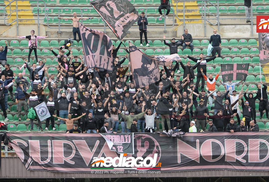 FOTO, i tifosi allo stadio per Palermo – Taranto 5-2 (Gallery) - immagine 45