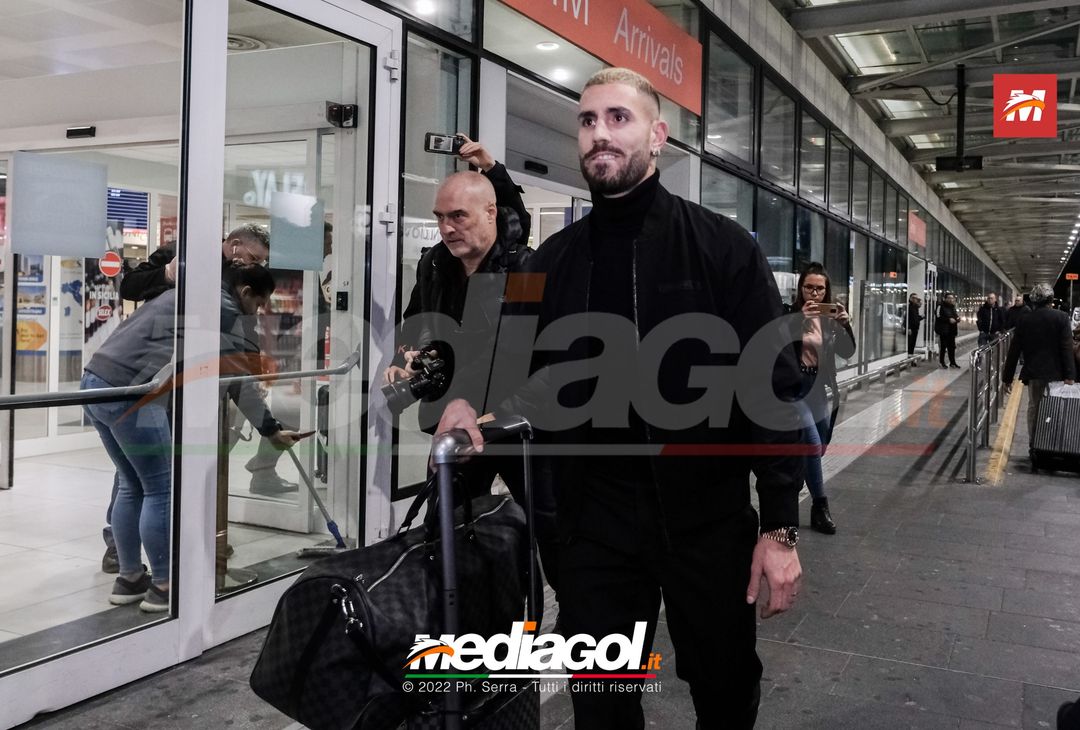 FOTO PALERMO, Tutino arriva all’aeroporto ‘Falcone e Borsellino’ di Palermo (Gallery) - immagine 24