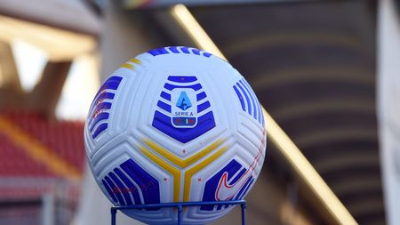 BENEVENTO, ITALY - MARCH 13: The Nike Serie A flight match ball is seen prior to the Serie A match between Benevento Calcio and ACF Fiorentina at Stadio Ciro Vigorito on March 13, 2021 in Benevento, Italy. Sporting stadiums around Italy remain under strict restrictions due to the Coronavirus Pandemic as Government social distancing laws prohibit fans inside venues resulting in games being played behind closed doors. (Photo by Francesco Pecoraro/Getty Images) BENEVENTO, ITALY - MARCH 13: The Nike Serie A flight match ball is seen prior to the Serie A match between Benevento Calcio and ACF Fiorentina at Stadio Ciro Vigorito on March 13, 2021 in Benevento, Italy. Sporting stadiums around Italy remain under strict restrictions due to the Coronavirus Pandemic as Government social distancing laws prohibit fans inside venues resulting in games being played behind closed doors. (Photo by Francesco Pecoraro/Getty Images)