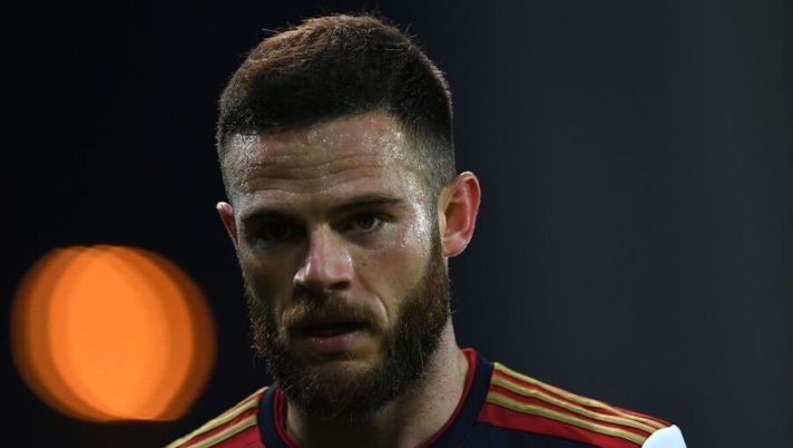 UDINE, ITALY - APRIL 21: Nahitan Nandez of Cagliari Calcio looks onduring the Serie A match between Udinese Calcio and Cagliari Calcio at Dacia Arena on April 21, 2021 in Udine, Italy. (Photo by Alessandro Sabattini/Getty Images) Ds Cagliari: “Mercato, Luvumbo, Obert, rinnovo di Nandez e futuro Bellanova: rispondo così” - immagine 1