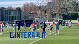VIDEO FCIN1908 / Inter in campo: torello. Assenti Cuadrado, Sensi, Arnautovic e Carlos Augusto