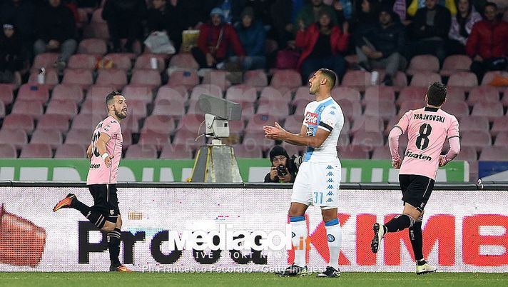 Napoli-Palermo 1-1: i rosa strappano un punto pesante, rammarico Posavec. Il commento 