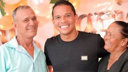 Carlos Bacca: morta per Covid la mamma dell’attaccante colombiano