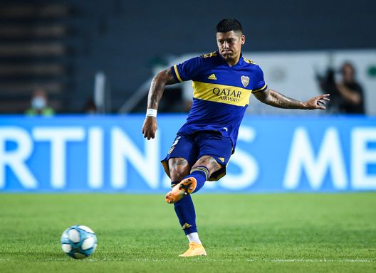 LA PLATA, ARGENTINA - MARCH 24: Marcos Rojo of Boca Juniors kicks the ball during a match between Boca Juniors and Defensores de Belgrano as part of Round of 32 of Copa Argentina 2021 at Estadio Ciudad de La Plata on March 24, 2021 in La Plata, Argentina. (Photo by Marcelo Endelli/Getty Images) LA PLATA, ARGENTINA - MARCH 24: Marcos Rojo of Boca Juniors kicks the ball during a match between Boca Juniors and Defensores de Belgrano as part of Round of 32 of Copa Argentina 2021 at Estadio Ciudad de La Plata on March 24, 2021 in La Plata, Argentina. (Photo by Marcelo Endelli/Getty Images)