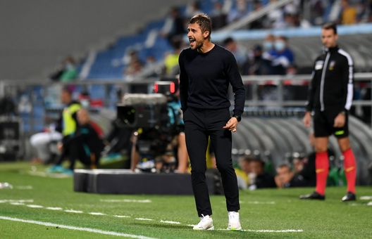 REGGIO NELL'EMILIA, ITALY - OCTOBER 02: Alessio Dionisi, Head Coach of US Sassuolo gives their team instructions during the Serie A match between US Sassuolo v FC Internazionale at Mapei Stadium - Citta' del Tricolore on October 02, 2021 in Reggio nell'Emilia, Italy. (Photo by Alessandro Sabattini/Getty Images) Domani la conferenza stampa pre Sassuolo di Italiano: ecco l’orario- immagine 2