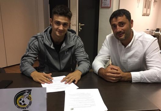  Damascan firma con il Fortuna Sittard (foto: sito ufficiale Fortuna Sittard) 