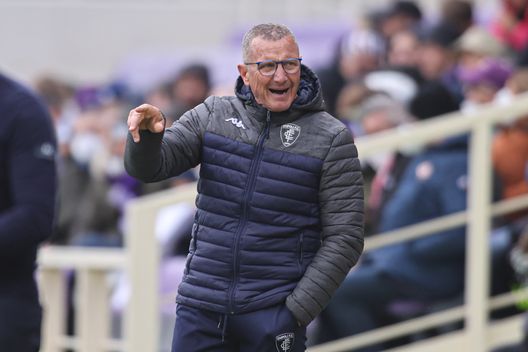 GERMOGLI PH: 3 APRILE MARZO 2022 FIRENZE STADIO ARTEMIO FRANCHI CAMPIONATO SERIE A TIM FIORENTINA VS EMPOLI NELLA FOTO AURELIO ANDREAZZOLI Cioffi, attesa per l’esonero: in pole un altro tecnico toscano- immagine 2