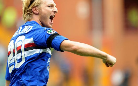 GENOA, ITALY - SEPTEMBER 20: Marco Padalino of UC Sampdoria celebrates his second goal the fourth of his team during the Serie A match between UC Sampdoria and AC Siena at the Luigi Ferraris Stadium on September 20, 2009 in Genoa, Italy. (Photo by Massimo Cebrelli/Getty Images) GENOA, ITALY - SEPTEMBER 20: Marco Padalino of UC Sampdoria celebrates his second goal the fourth of his team during the Serie A match between UC Sampdoria and AC Siena at the Luigi Ferraris Stadium on September 20, 2009 in Genoa, Italy. (Photo by Massimo Cebrelli/Getty Images)