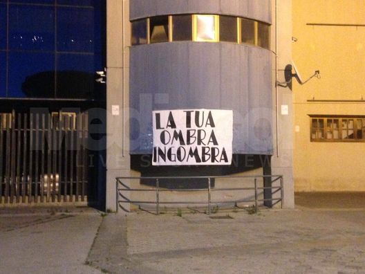 Striscione apparso allo stadio Renzo Barbera 