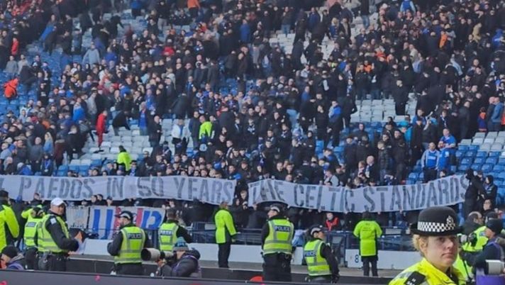 Il derby degli striscioni: tifosi Celtic, i nostri standard sono i trofei… - immagine 1