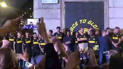 VIDEO FCIN1908 / Terza maglia, Conte sale sul palco e parte ‘Chi non salta bianconero è”