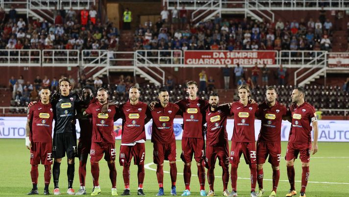 TRAPANI, ITALY - SEPTEMBER 22: Team of Trapani Calcio before the Serie B match between Trapani Calcio and US Salernitana on September 22, 2019 in Trapani, Italy. (Photo by Francesco Pecoraro/Getty Images) 