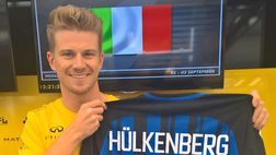 Formula 1, Hulkenberg posa con la maglia dell’Inter in occasione del GP di Monza