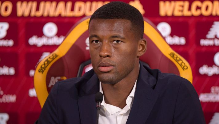 Wijnaldum: “Sto meglio, ma lontano dalla famiglia è dura. Vivo come un monaco” - immagine 1