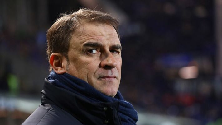 BERGAMO, ITALY - JANUARY 20: Spal coach Leonardo Semplici looks on before the Serie A match between Atalanta BC and SPAL at Gewiss Stadium on January 20, 2020 in Bergamo, Italy. (Photo by Marco Luzzani/Getty Images) FLASH – Sky: “Semplici torna ad allenare in Serie A, la firma nelle prossime ore” - immagine 1
