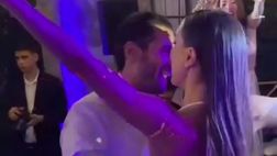 VIDEO / Cambio d’abito per la moglie di Candreva e balli scatenati