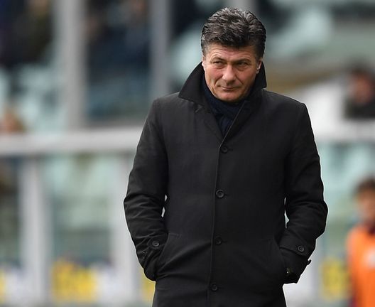 TURIN, ITALY - APRIL 08: Torino FC head coach Walter Mazzari watches the action during the Serie A match between Torino FC and FC Internazionale at Stadio Olimpico di Torino on April 8, 2018 in Turin, Italy. (Photo by Valerio Pennicino/Getty Images) TURIN, ITALY - APRIL 08: Torino FC head coach Walter Mazzari watches the action during the Serie A match between Torino FC and FC Internazionale at Stadio Olimpico di Torino on April 8, 2018 in Turin, Italy. (Photo by Valerio Pennicino/Getty Images)
