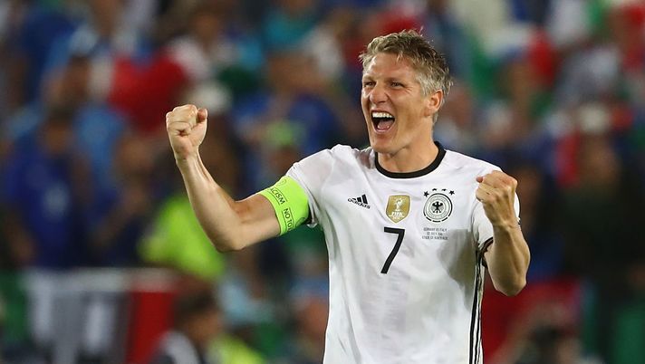 Euro, 2016, Schweinsteiger: “C’è un motivo per cui ho deciso di calciare i rigori sotto la curva dell’Italia” 