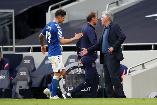 Ancelotti - James Rodriguez (Getty Images) Ancelotti - James Rodriguez (Getty Images)