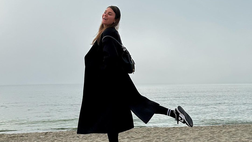 Veronica Martinelli si rilassa al mare: per lady Pellegrini scatti a Forte dei Marmi