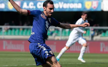  VERONA, ITALY - APRIL 23: Davide Zappacosta of Torino FC in action during the Serie A match between AC ChievoVerona and FC Torino at Stadio Marc'Antonio Bentegodi on April 23, 2017 in Verona, Italy. (Photo by Emilio Andreoli/Getty Images)