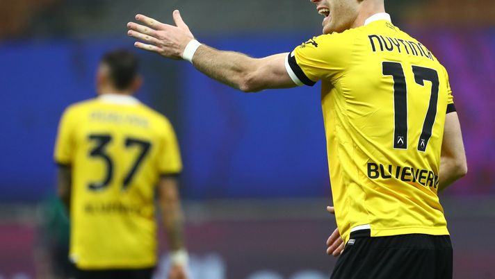 MILAN, ITALY - MARCH 03: Bram Nuytinck of Udinese Calcio reacts during the Serie A match between AC Milan and Udinese Calcio at Stadio Giuseppe Meazza on March 03, 2021 in Milan, Italy. (Photo by Marco Luzzani/Getty Images) MILAN, ITALY - MARCH 03: Bram Nuytinck of Udinese Calcio reacts during the Serie A match between AC Milan and Udinese Calcio at Stadio Giuseppe Meazza on March 03, 2021 in Milan, Italy. (Photo by Marco Luzzani/Getty Images)
