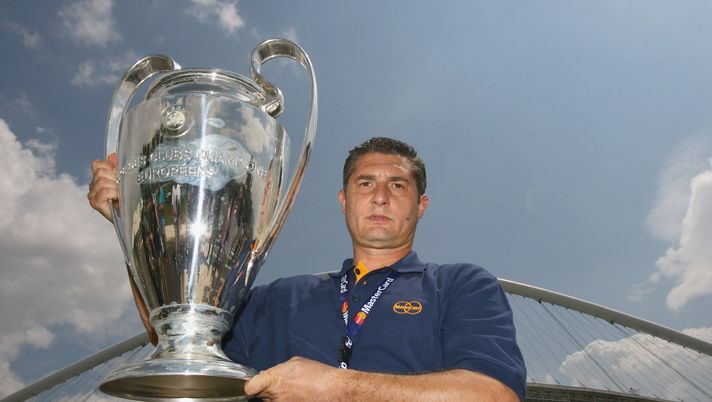 Milan, Massaro su Piatek: “Un professionista eccellente, parla solo con i fatti. In rossonero…” Milan, Massaro su Piatek: “Un professionista eccellente, parla solo con i fatti. In rossonero…”