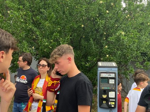 Festa Roma, termina il corteo: 100.000 tifosi in piazza. Mancini e Zaniolo scatenati- immagine 7