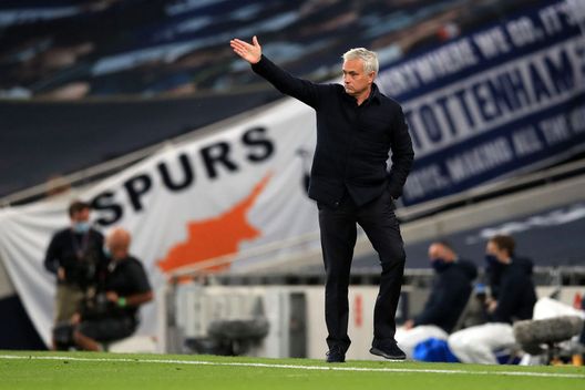 Mourinho (getty images) Mourinho (getty images)