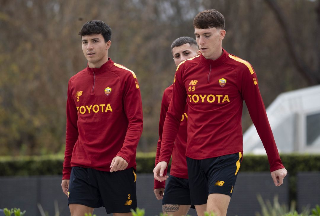 Roma in campo prima della partenza per la tournée in Giappone – FOTO GALLERY - immagine 6