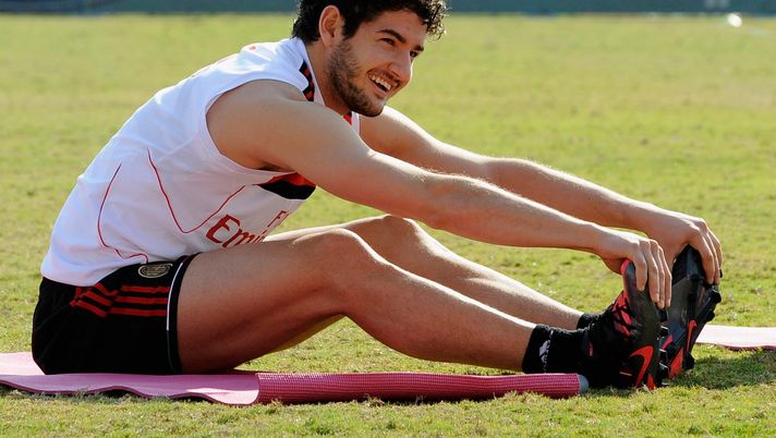 DUBAI, UNITED ARAB EMIRATES - DECEMBER 30: Alexandre Pato of AC Milan during training session at Al Rashid Stadium on December 30, 2011 in Dubai, United Arab Emirates. (Photo by Claudio Villa/Getty Images)