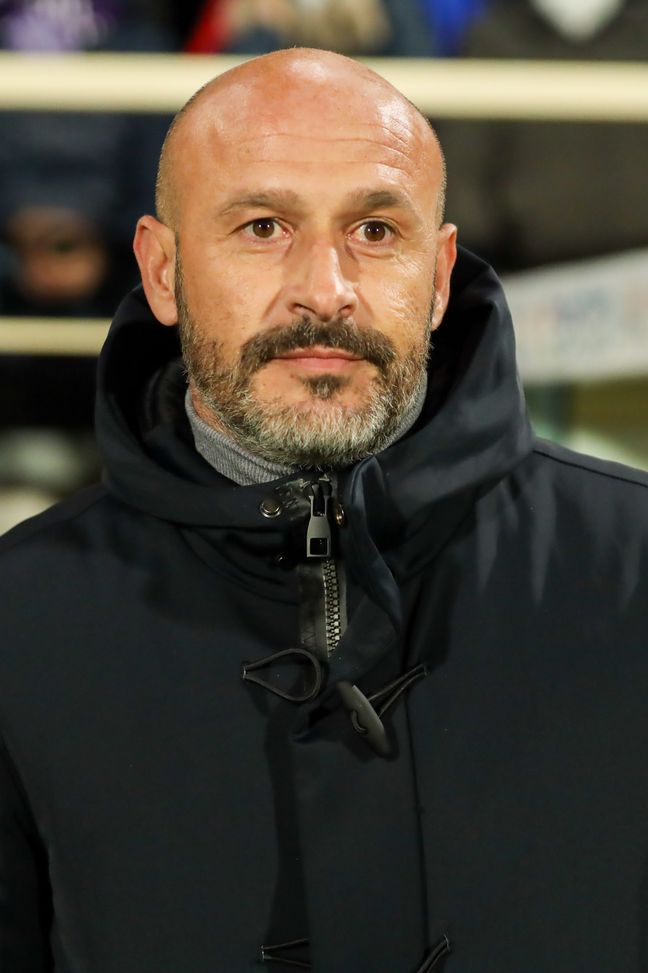 GERMOGLI PH: 30 NOVEMBRE 2021 FIRENZE STADIO ARTEMIO FRANCHI SERIE A FIORENTINA VS SAMPDORIA NELLA FOTO MISTER VINCENZO ITALIANO GERMOGLI PH: 30 NOVEMBRE 2021 FIRENZE STADIO ARTEMIO FRANCHI SERIE A FIORENTINA VS SAMPDORIA NELLA FOTO MISTER VINCENZO ITALIANO
