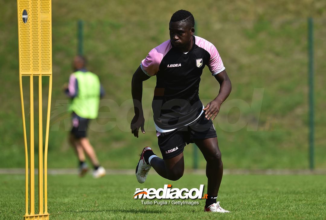  BELLUNO, ITALY - JULY 20:  Carlos Embalo runs during a training session at the US Citta' di Palermo training camp on July 20, 2018 in Belluno, Italy.  (Photo by Tullio M. Puglia/Getty Images) 