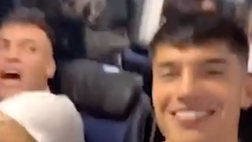 VIDEO / Correa e Lautaro, la festa sul pullman
