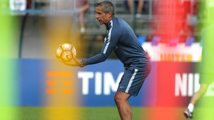 Sylvinho: “Barça-Inter, al Camp Nou sarà diverso. Assenza Brozovic pesante. Ricordo…” - immagine 1