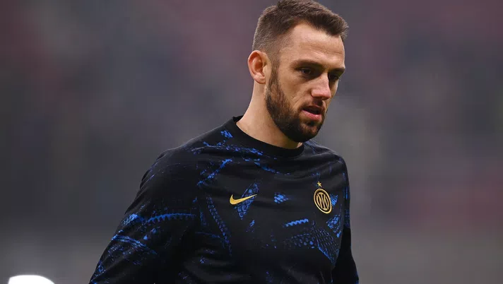 Calciomercato: sondaggio inglese per De Vrij, la Salernitana pensa a Mertens- immagine 2