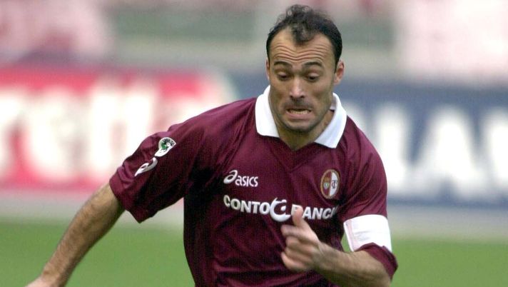 Torino, gli auguri del club ad Antonino Asta: 51 anni per l’ex capitano granata - immagine 1