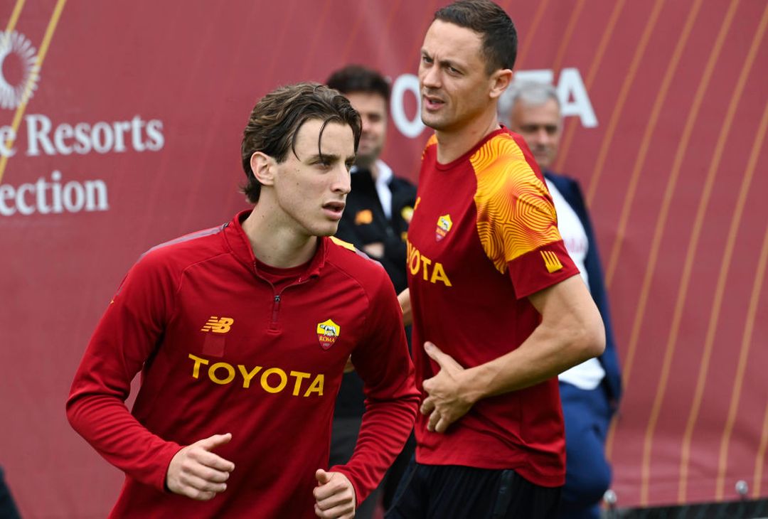 Primo allenamento in vista del Bayer: a parte Smalling e Dybala – FOTO GALLERY - immagine 27