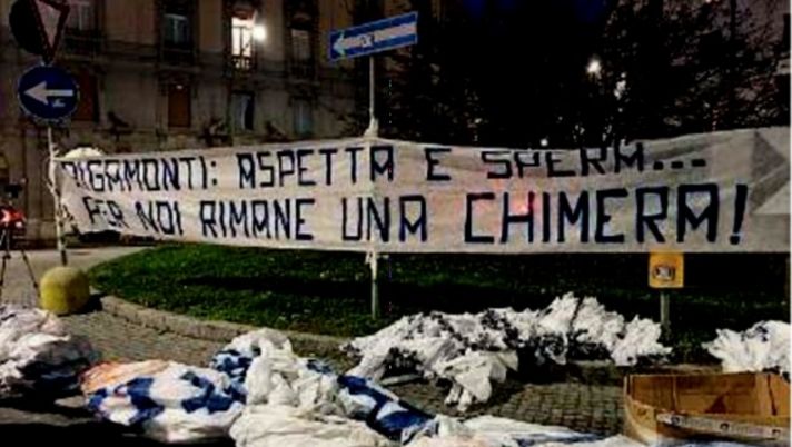Sulle pagine del Giornale di Brescia, lo striscioni di protesta di un gruppo ultrà bresciano escluso dallo stadio Sulle pagine del Giornale di Brescia, lo striscioni di protesta di un gruppo ultrà bresciano escluso dallo stadio
