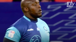 Wycombe, la confessione di Akinfenwa: “Il calcio mi sta uccidendo. Vorrei smettere, ma non posso permettermelo”