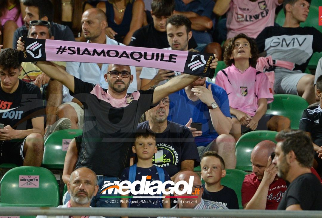 FOTOTIFO, Palermo-Ascoli 2-3: i tifosi allo stadio “Renzo Barbera” (Gallery) - immagine 53