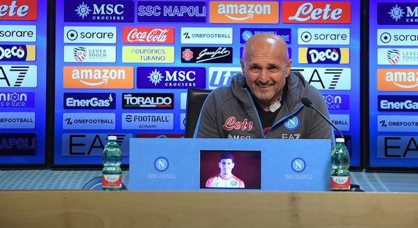 Getty Images Rabbia Spalletti nel fuorionda: “Ancora con Totti e Icardi, ora chiamo io…”- immagine 2