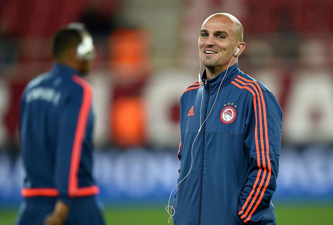  CAMBIASSO- Ha lasciato il Leicester dopo aver contribuito a salvarlo. E' andato all'Olympiakos, il club inglese rischia di vincere la Premier League.   