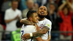 Cile, doppietta di Vidal e gol di Sanchez: ed un bimbo entra in campo…