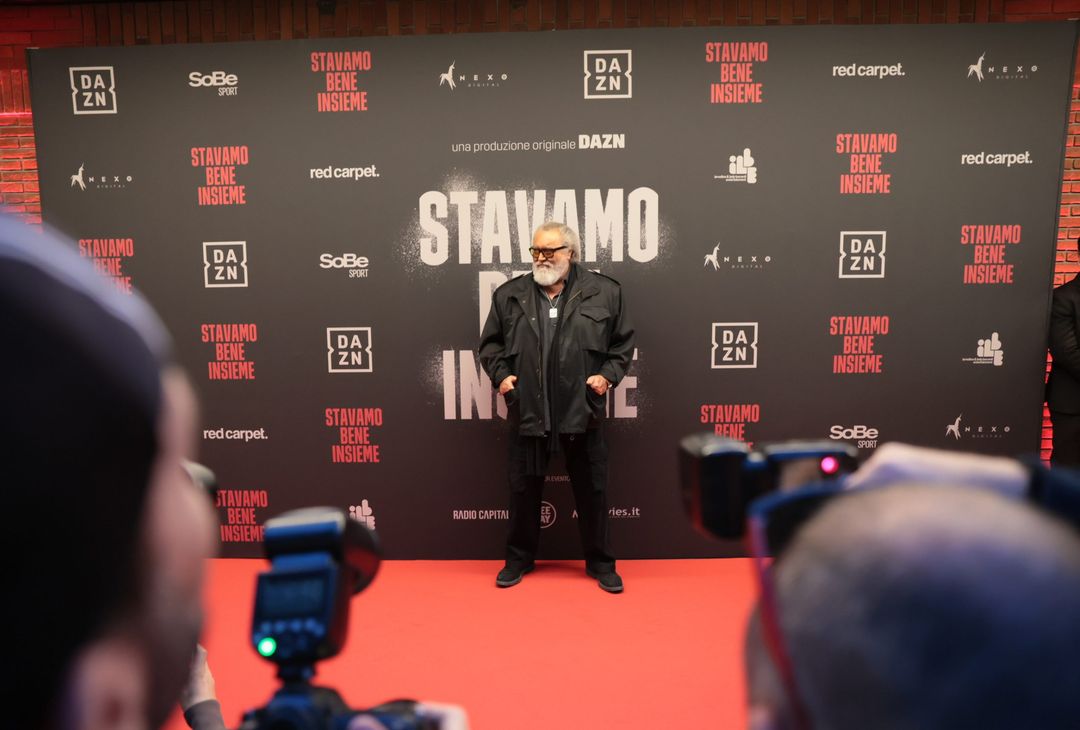 MILAN, le immagini dell’anteprima di ‘Stavamo bene insieme’ | FOTO - immagine 13