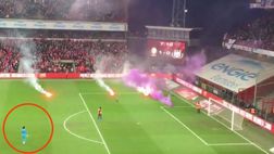 Belgio, follia ultras: lancio di fumogeni verso Ochoa. Partita sospesa
