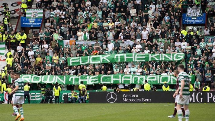 Il Celtic vince il titolo scozzese, insulti dei tifosi a Re Carlo: altro treble per gli Hoops - immagine 1